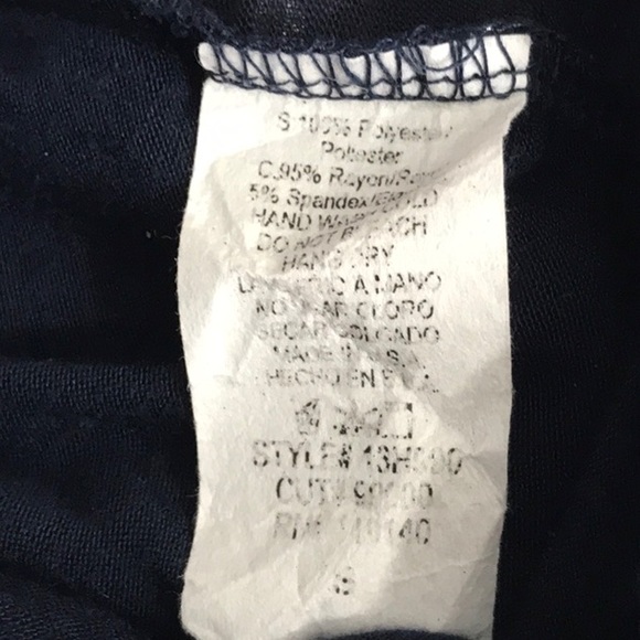 ISSI Top - Picture 8 of 8